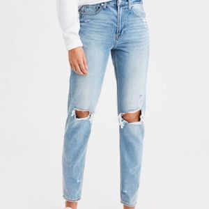 American Eagle Mom Jeans